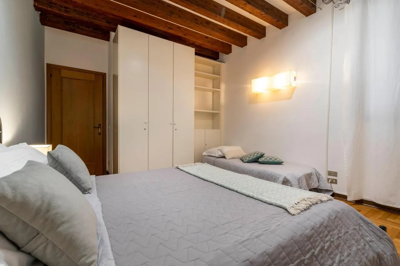 Appartamento San Marco - 2 Bedrooms With Lift Venezia